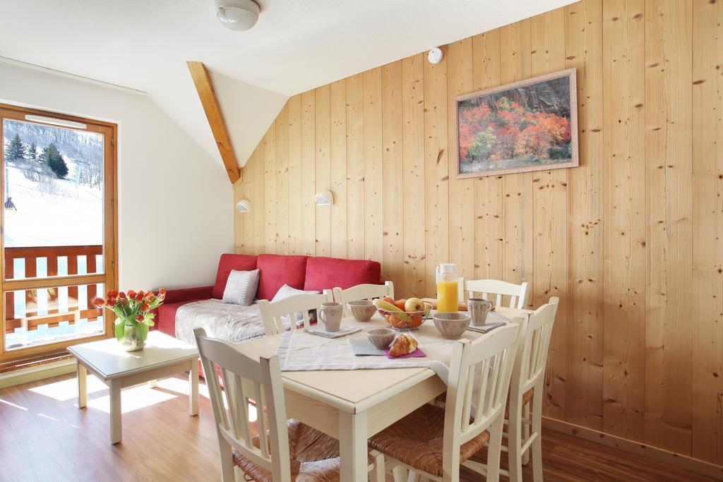 Residence Le Hameau - Saint-Francois-Longchamp Saint-François-Longchamp Eksteriør billede
