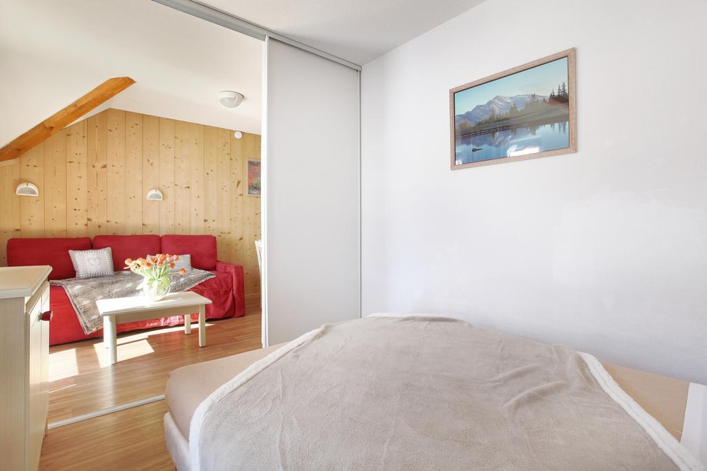 Residence Le Hameau - Saint-Francois-Longchamp Saint-François-Longchamp Eksteriør billede